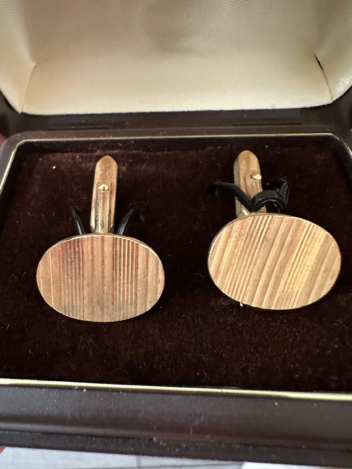 Vintage I.V.V. Manchetknopen  met Doosje, Ophalen of Verzenden, Zo goed als nieuw, Overige materialen, Verguld