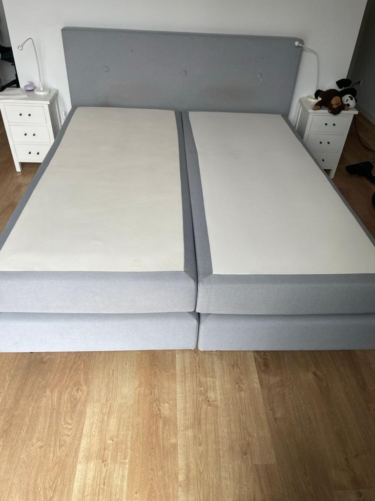 Eastborn boxspring 210 x 180 cm (2 x 90) - Grijs, Ophalen, Gebruikt, 210 cm, Tweepersoons