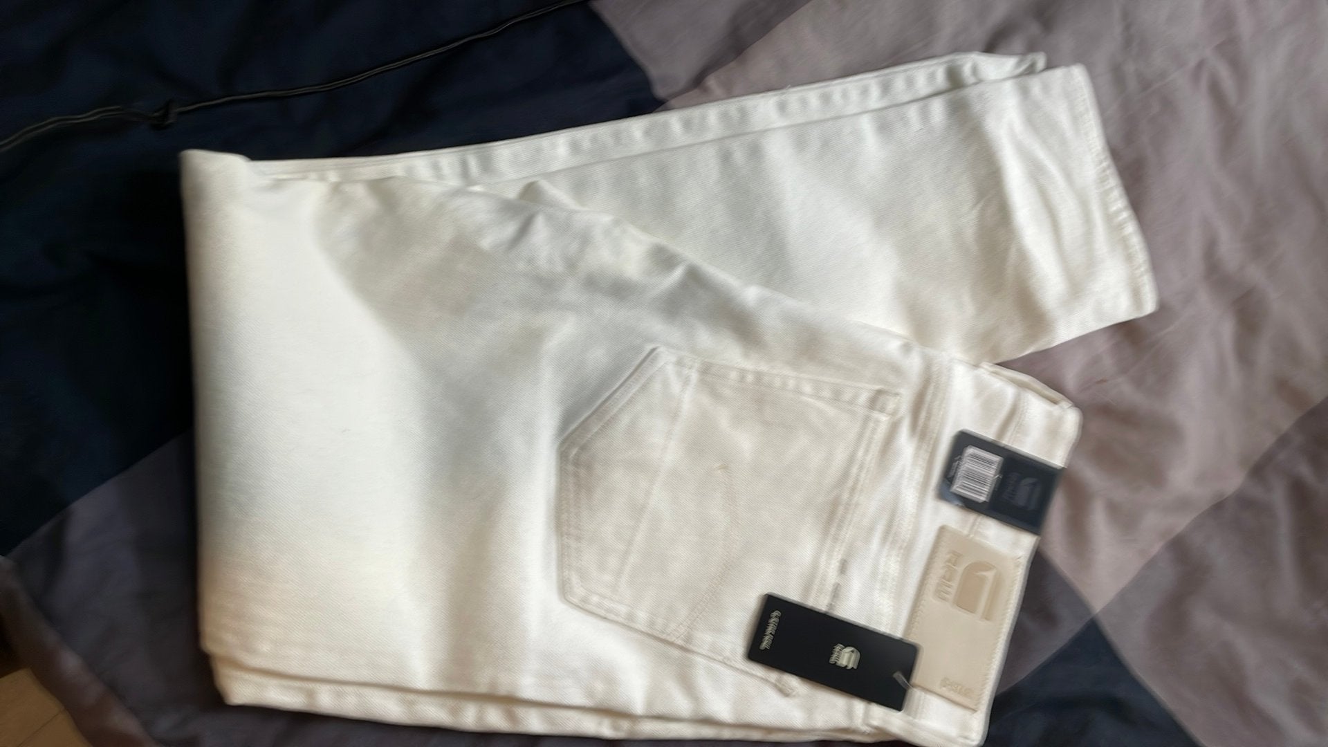 G-Star 33 01 slim maat 3432 wit nieuw, Kleding | Heren, Ophalen of Verzenden, Zo goed als nieuw, Wit, W33 - W34 (confectie 48/50)