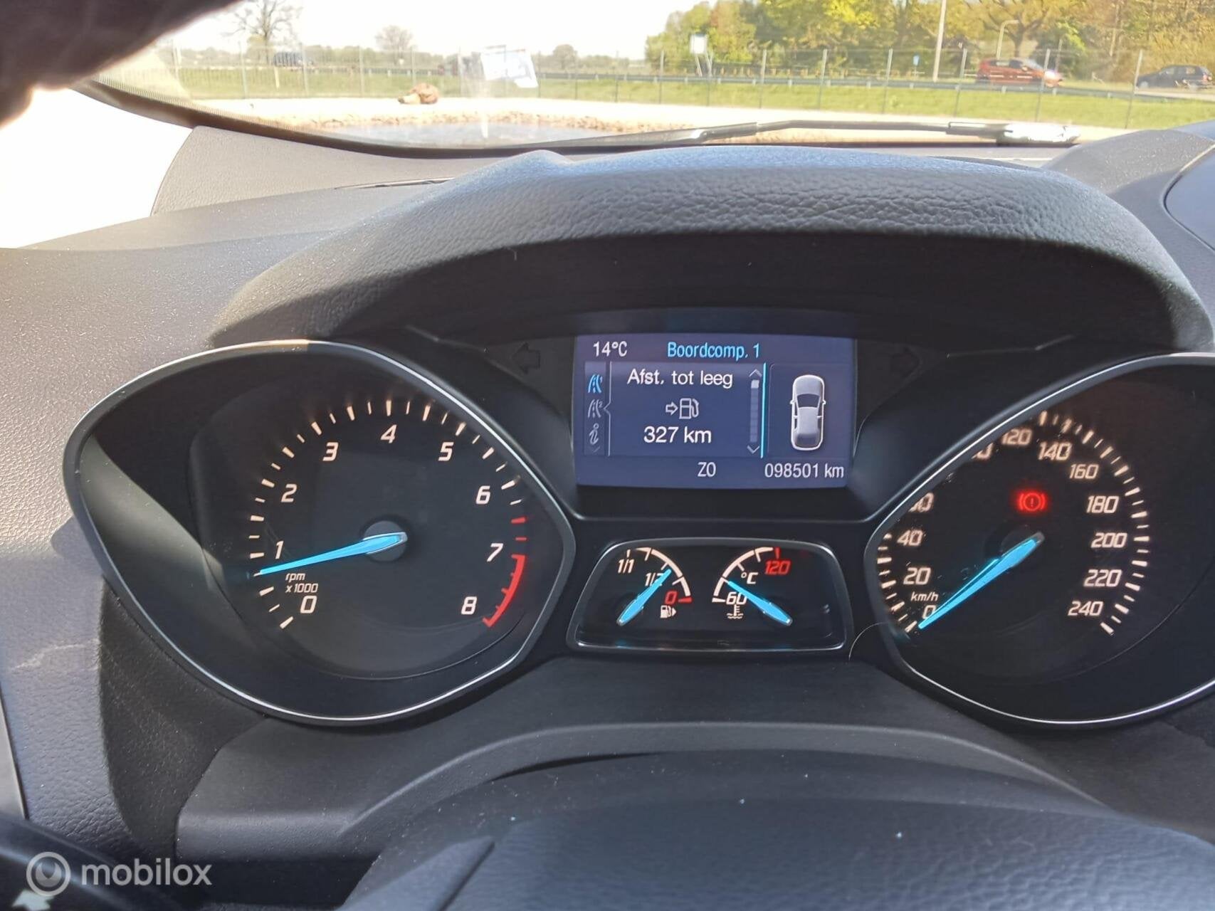 Foto 15 van Ford Kuga 1.5 Titanium Styling Pack/clima/cruis/trekhaak