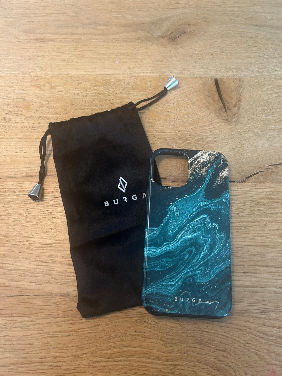 Burga hoesje IPhone 12, Kunststof, Nieuw, Hoesje of Tasje, Ophalen of Verzenden