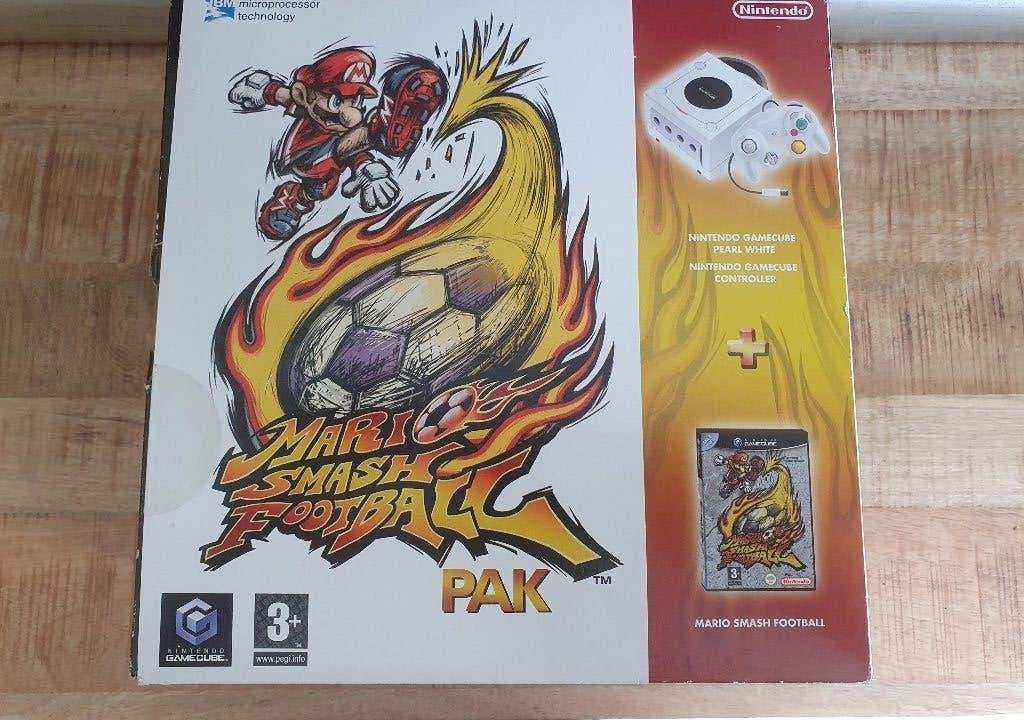Nintendo Gamecube Mario Smash Football bundle, Spelcomputers en Games, Games | Nintendo GameCube, Overige genres, Nieuw, Ophalen of Verzenden