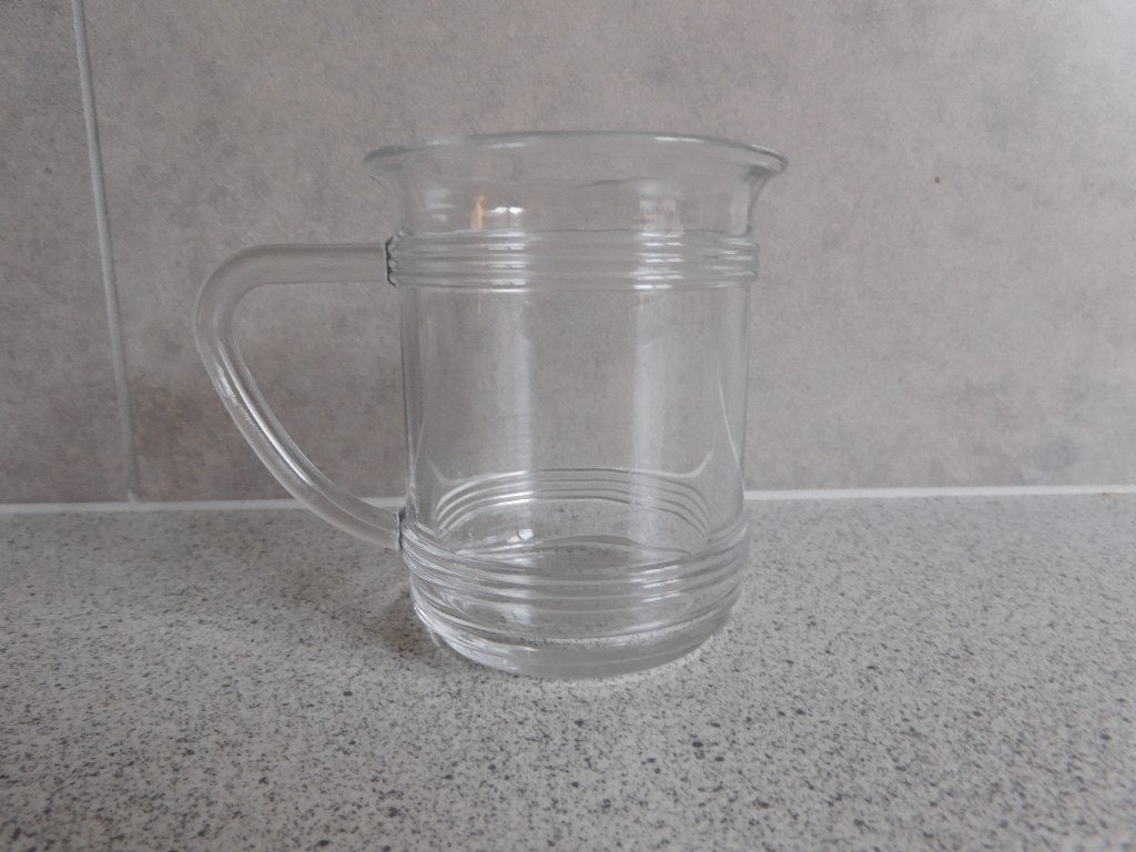 Thee Glas 250 ml. 9x8 cm. Jan des Bouvries Pickwick, Ophalen of Verzenden, Zo goed als nieuw, Overige typen