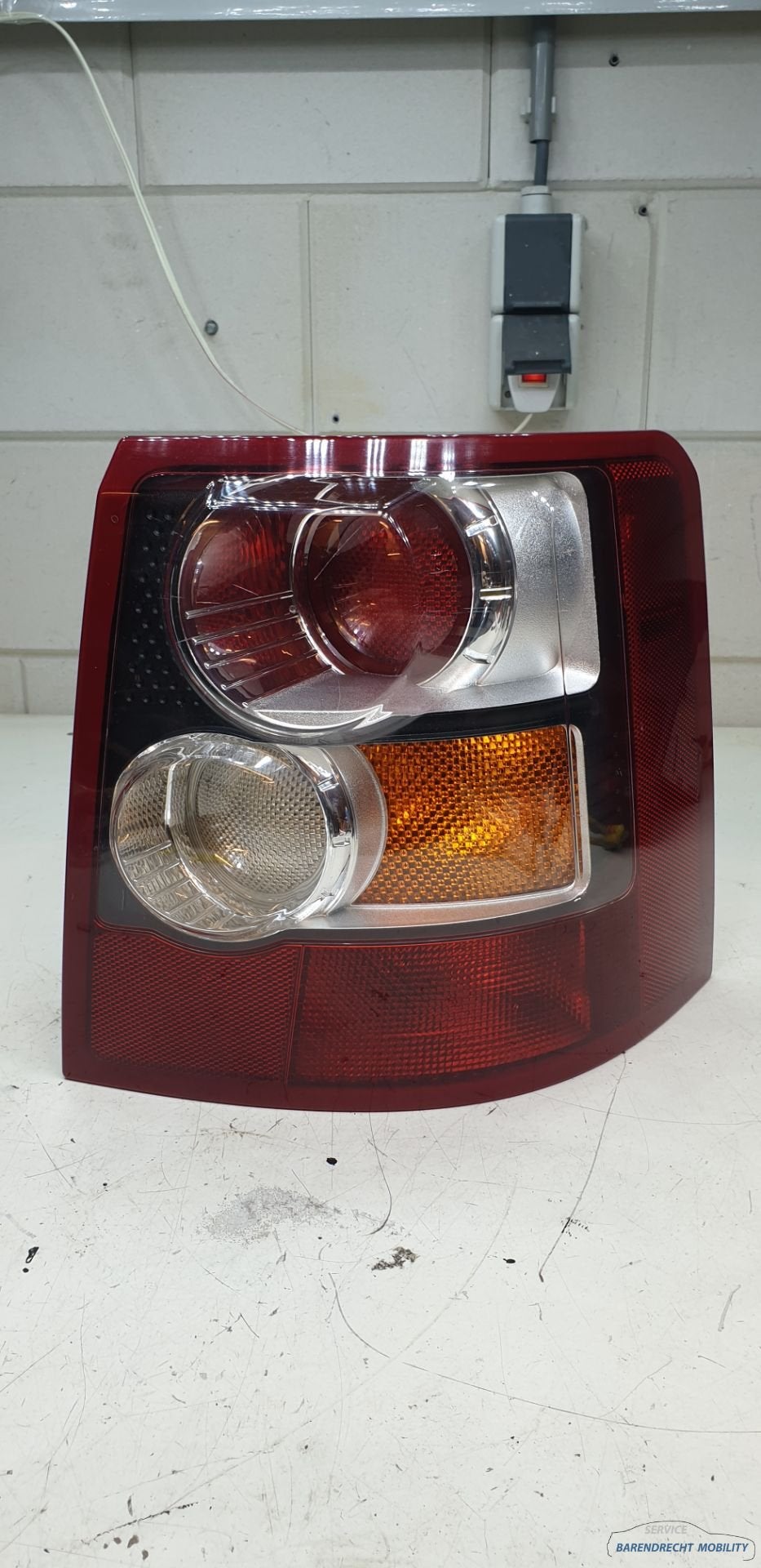 Achterlicht Range Rover sport HSE XBF000672 links bestuurder, Abbey Road, Whitley 1
CV3 4LF  Coventry, Jaguar Land Rover Limited