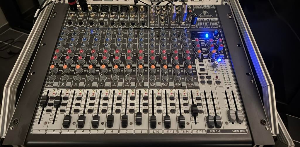 Behringer Xenyx 2222FX mengtafel - mengpaneel, Ophalen, Zo goed als nieuw
