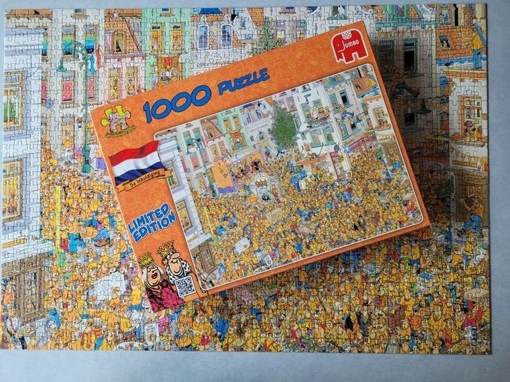 De inhuldiging 1000 stukjes jan van haasteren, Ophalen of Verzenden, 500 t/m 1500 stukjes, Zo goed als nieuw