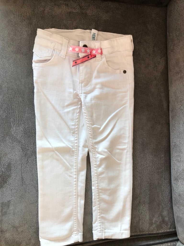 Leuke witte spijkerbroek HEMA maat 98 - nette staat!, Kinderen en Baby's, Kinderkleding | Maat 98, Broek, Meisje, Ophalen of Verzenden