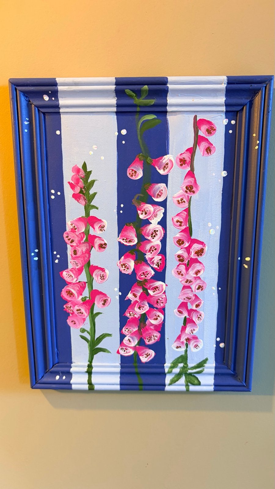 Schilderij op vintage houten lijst met roze vingerhoedskruid, Acrylverf, Hout, Verzenden, Handgeschilderd
