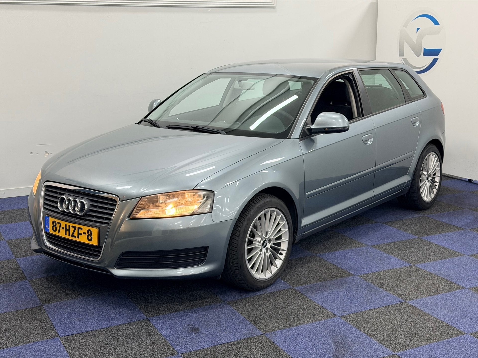 Audi A3 Sportback 1.8 TFSI Attraction / DEALER ONDERHOUDEN /, Voorwielaandrijving, 15 km/l, 1295 kg, 4 cilinders