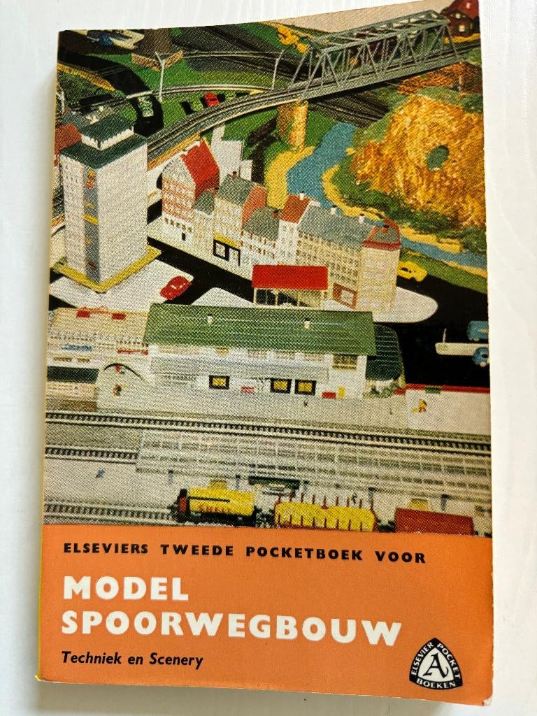 T.L. Hameeteman boekje aanleg treinbaan uit de jaren 60, Ophalen of Verzenden, Gelezen, T.L. Hameeteman, Trein
