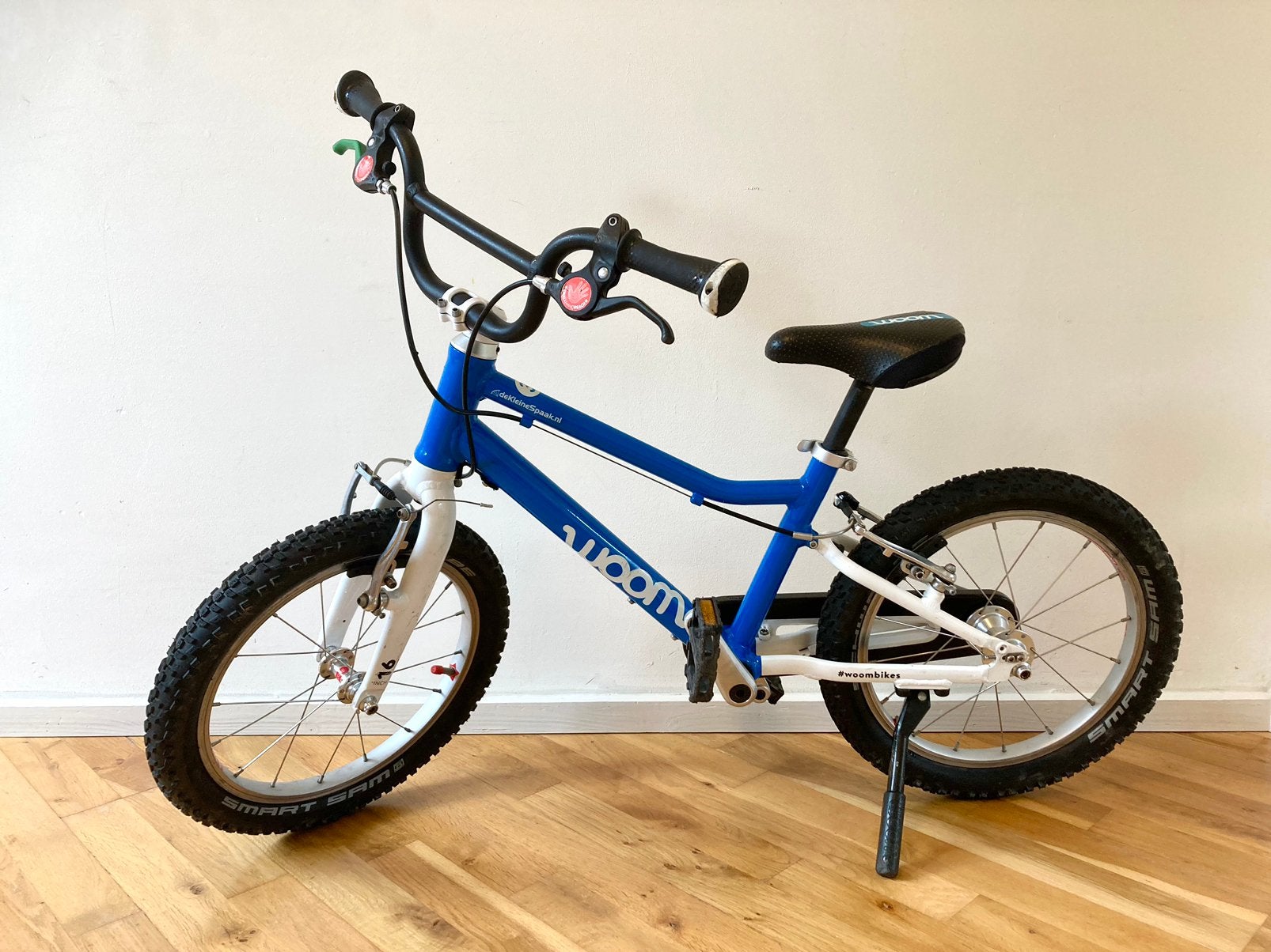 Prachtige Woom 3 blauwe kinderfiets, Ophalen, Gebruikt, Velgrem, 16 tot 20 inch
