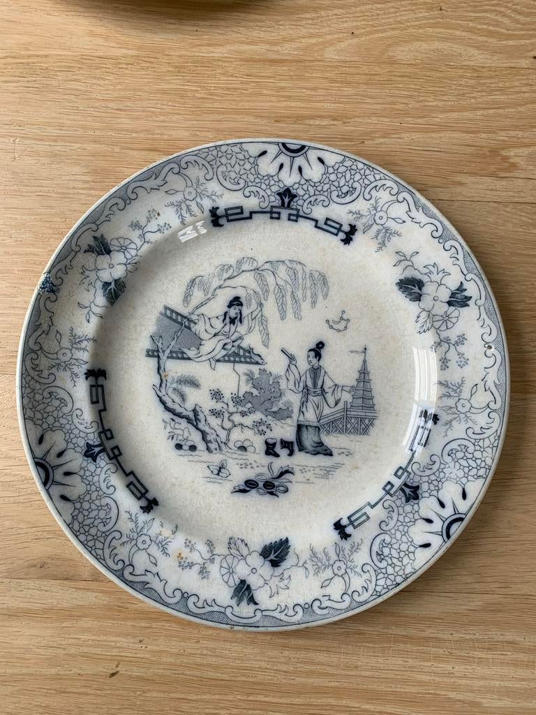 Antieke borden Timor blauw/grijs(2 stuks) Petrus Regout, Ophalen of Verzenden