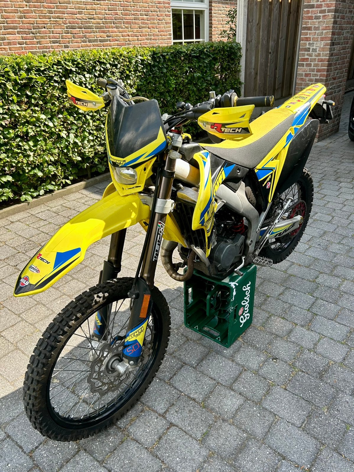 Brommer Valenti RME 50, Fietsen en Brommers, Ophalen, Zo goed als nieuw, Suzuki