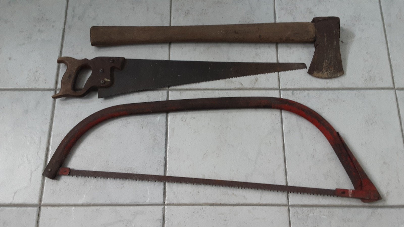 VINTAGE BEUGELZAAG EN HANDZAAG TE KOOP!  WIE BIEDT?, Ophalen, Gebruikt