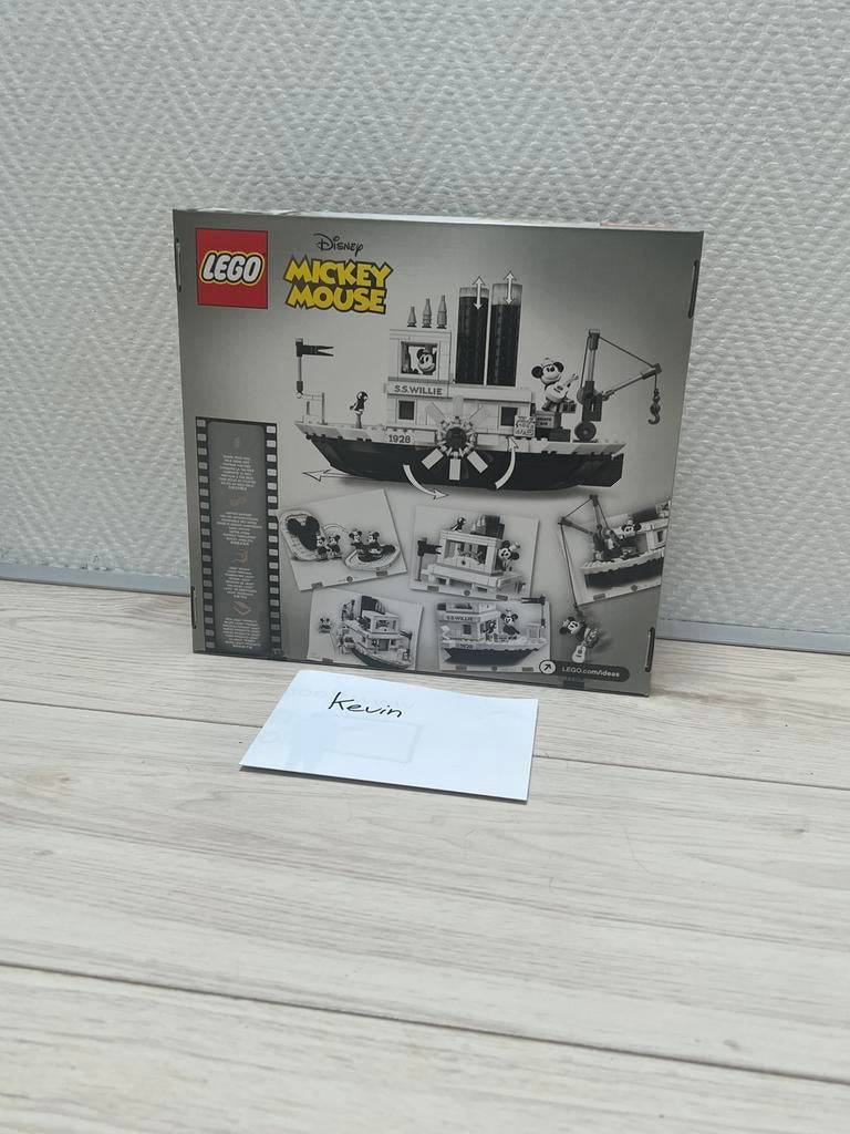 LEGO Steamboat Willy 21317. Nieuw in doos., Ophalen of Verzenden, Nieuw