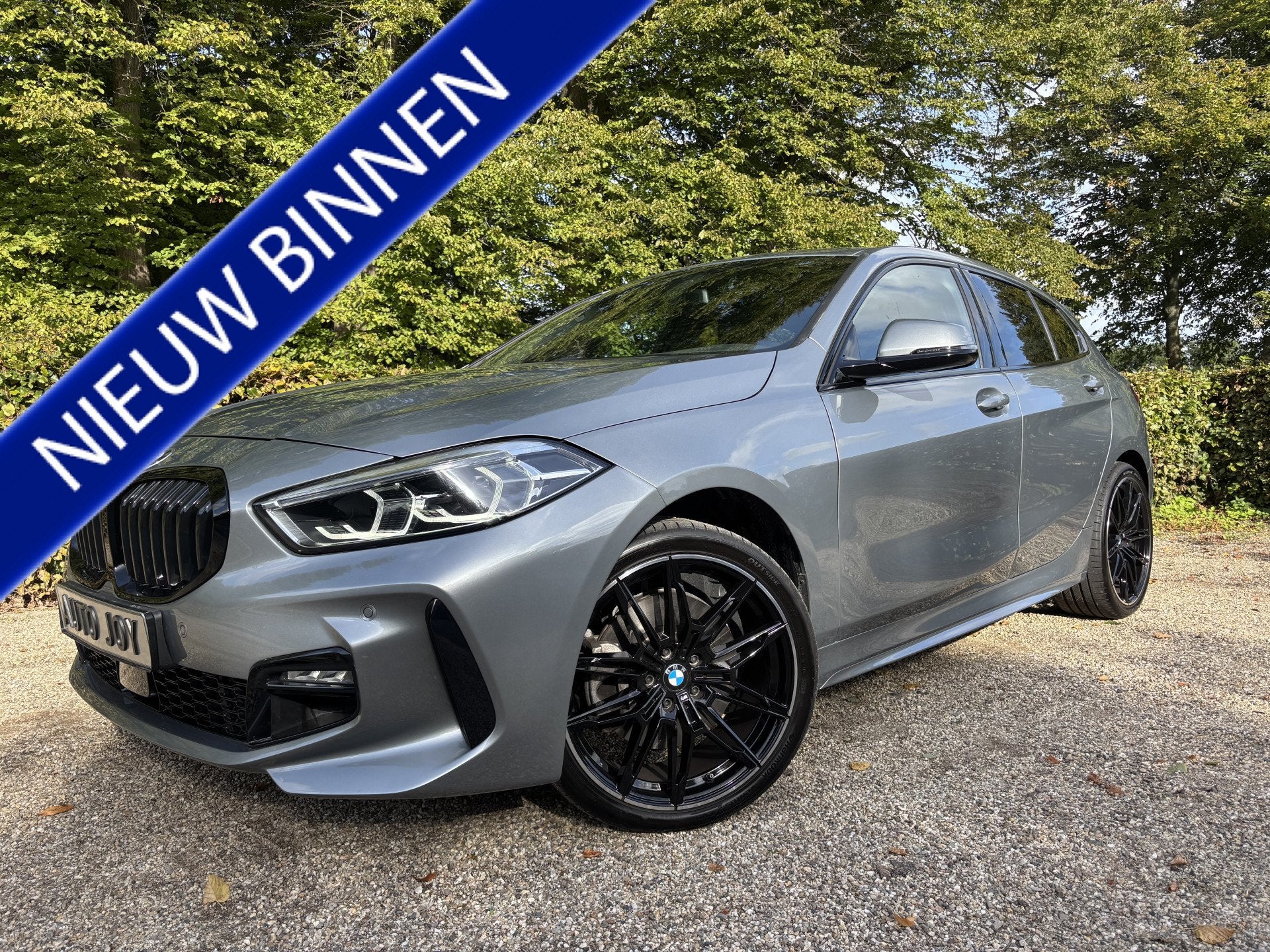 BMW 1 Serie 120i Executive Edition | M-Sport Pakket | Leder, Auto's, Gebruikt, Zwart, Leder, Bedrijf
