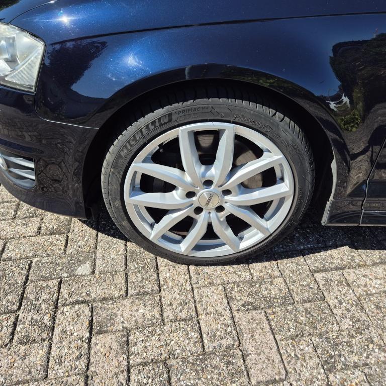 Audi S3 Sportback, leer, set w.banden op 2.0 T S3 q. Ambit.P, Auto's, Gebruikt, 4 cilinders, 1984 cc, Blauw