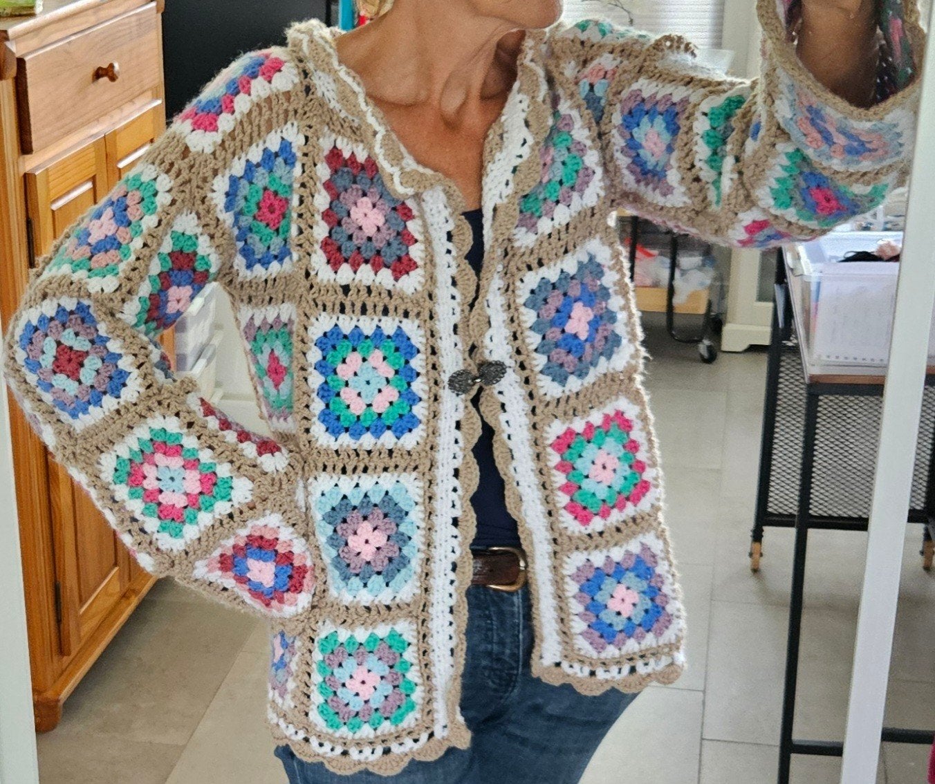 Handgemaakt Granny Square Vest - Uniek & Kleurrijk, maat M/L, Ophalen of Verzenden, Zo goed als nieuw, Maat 38/40 (M), Meerkleurig