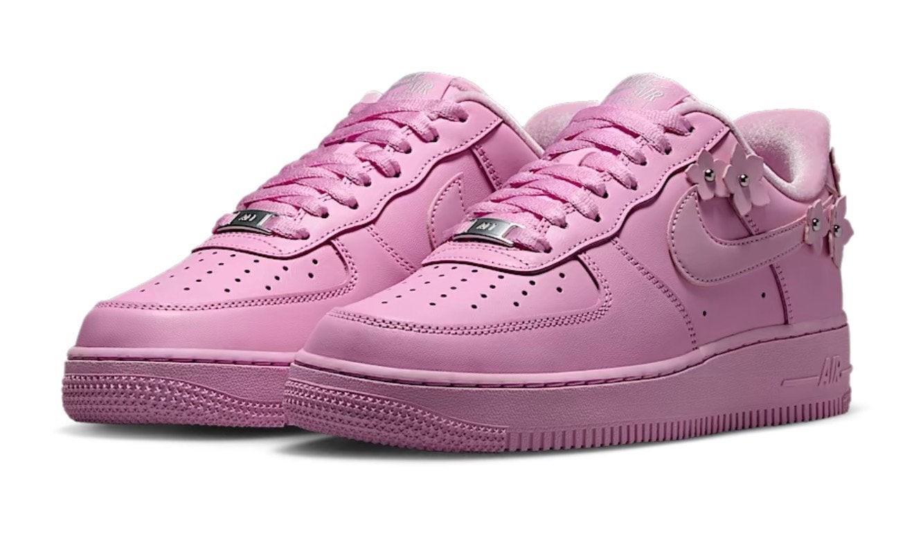 NIKE AIR FORCE 1 (AF1) ‘07 “FLORETTE” - maat 35,5-38-40-42, Verzenden, Nieuw, Sneakers of Gympen, Roze