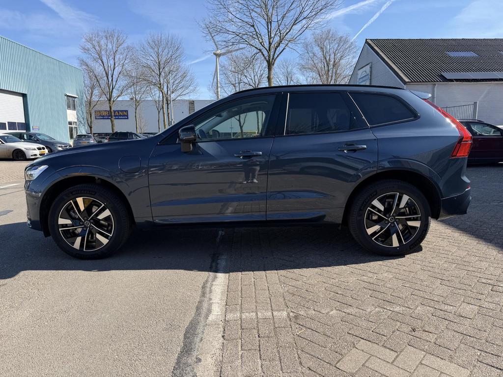 Volvo XC60 2.0 T8 Plug-in hybrid AWD Ultra Dark Facelift mod, Auto's, Automaat, Gebruikt, Euro 6, 4 cilinders