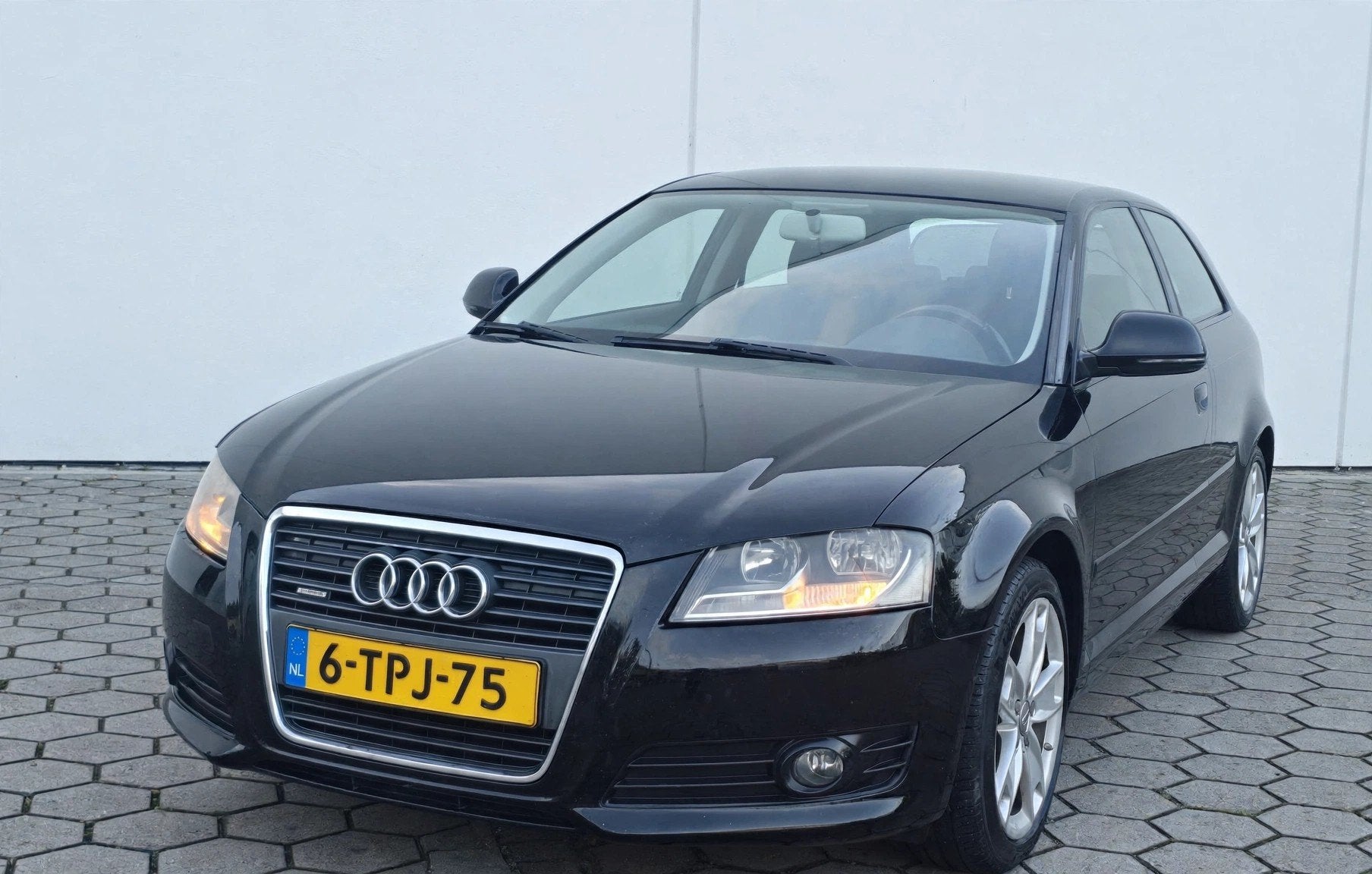 Audi A3 1.8 TFSI quattro Attraction Business Edition*apk*air, Auto's, 13 km/l, Euro 5, Gebruikt, Electronic Stability Program (ESP)