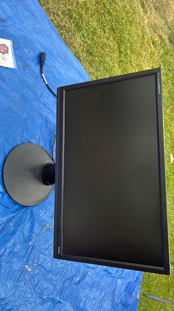 Monitor, Computers en Software, Monitoren, Ophalen, Zo goed als nieuw, 60 Hz of minder