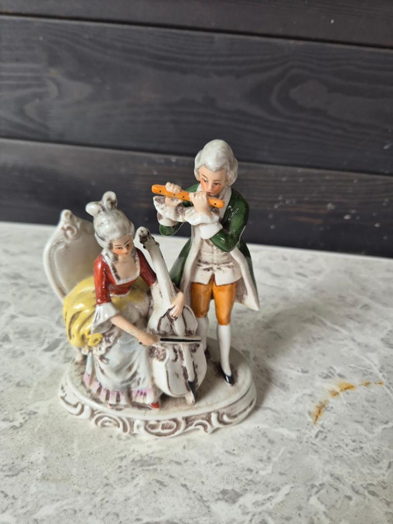 Vintage Porseleinen Beeldje Muzikanten Barok Stijl, Ophalen of Verzenden