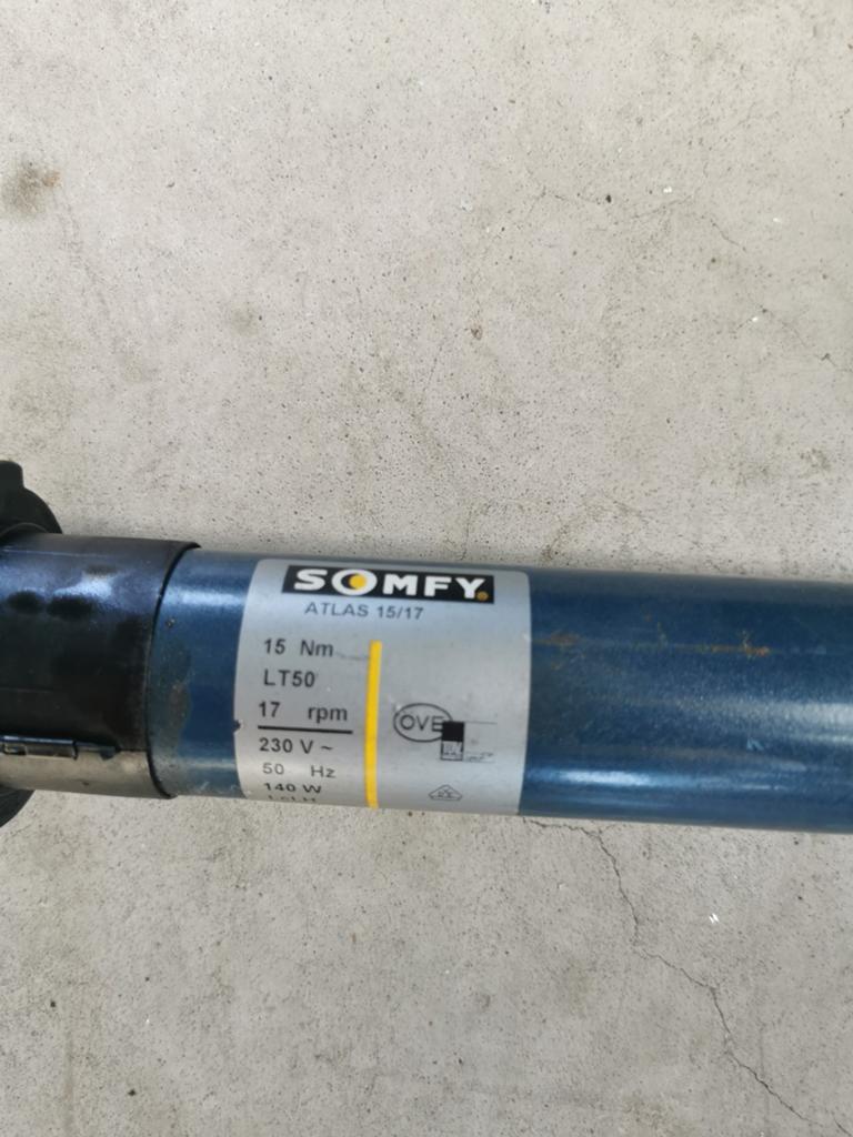 Somfy motor voor rolluik, Doe-het-zelf en Verbouw, Rolluiken, Ophalen, Wit, Minder dan 100 cm, Minder dan 100 cm
