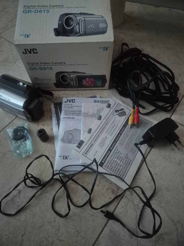 JVC Digital Video Camera GR-D815, Ophalen, Mini dv, JVC, 20x of meer