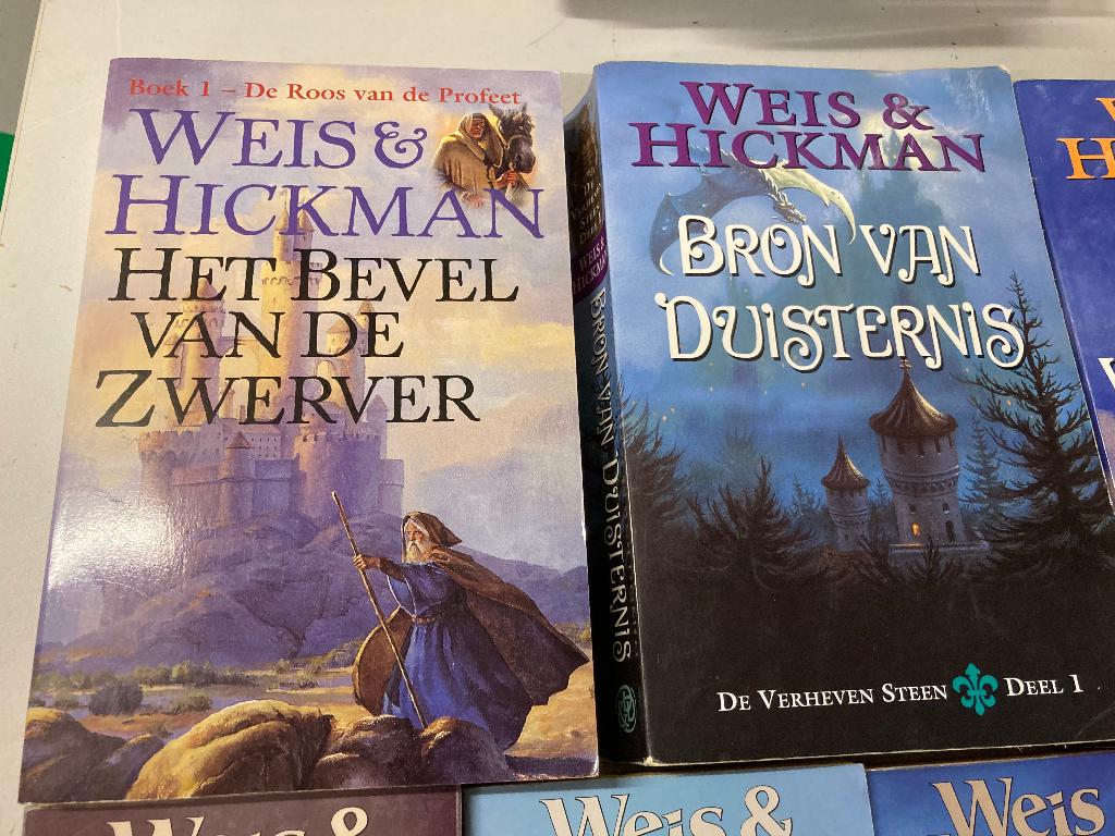 T.K. nog 9 boeken en 3 pockets van Weis & Hickman zie lijst, Ophalen of Verzenden, Gelezen, Weis & Hickman
