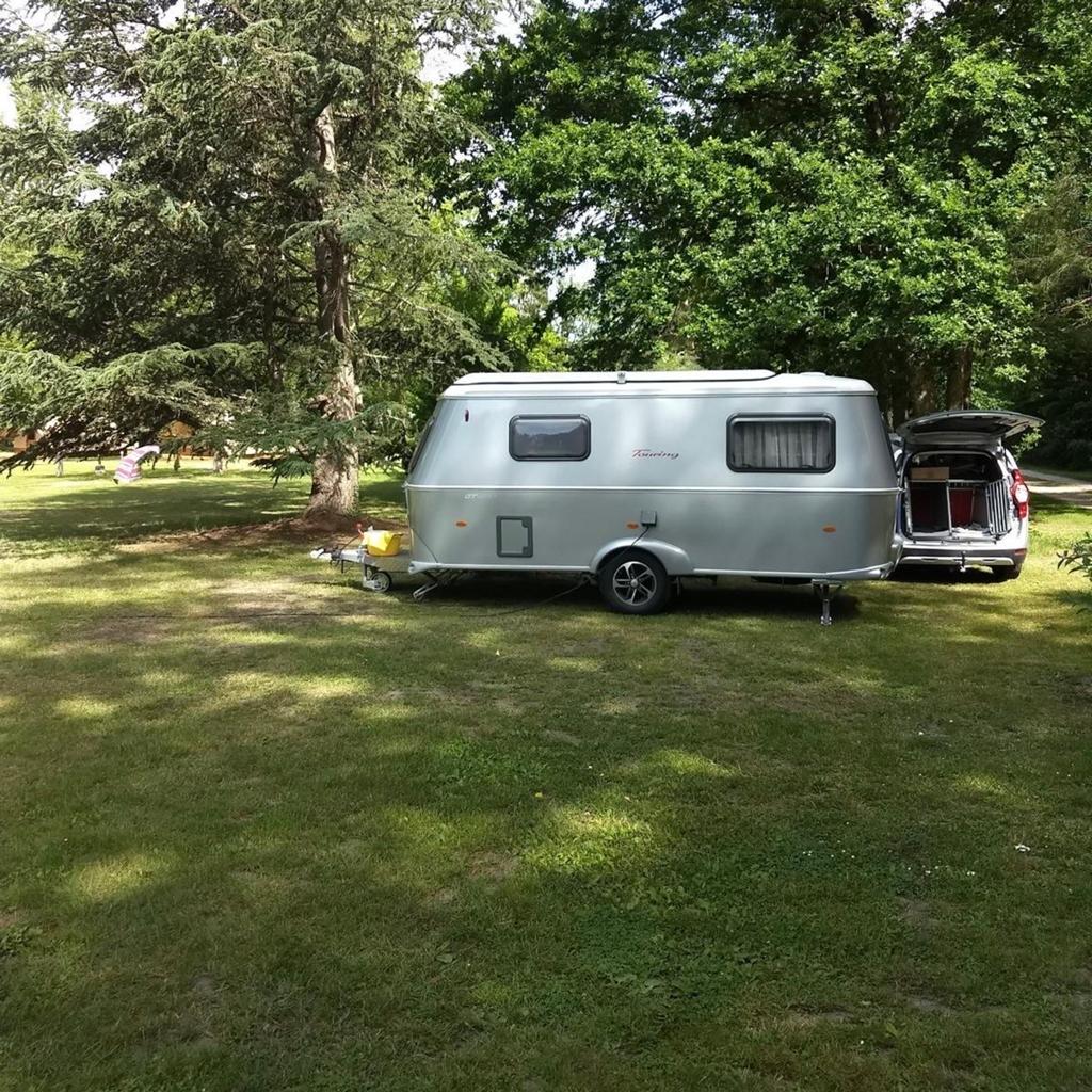 Eriba Troll 542 (2018) met mover, Caravans en Kamperen, Caravans, Treinzit, Particulier, 4 tot 5 meter, Eriba