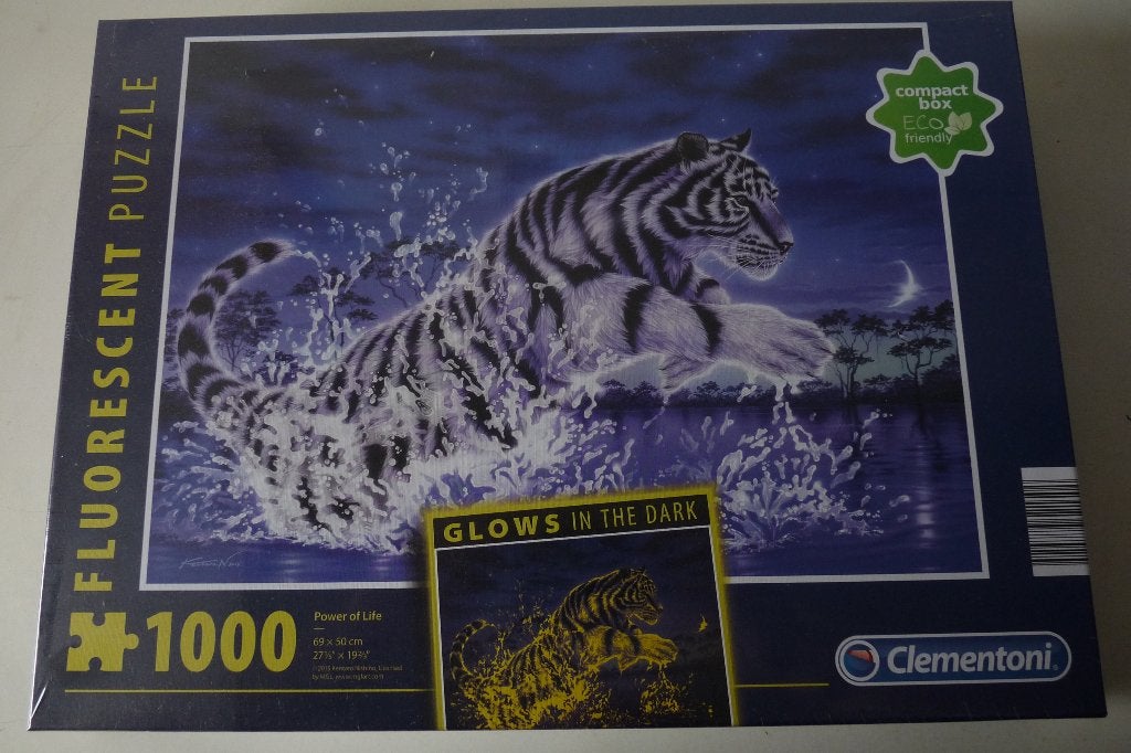 nieuw in seal puzzel 1000 stukjes witte tijger Glow in the d, Ophalen of Verzenden, 500 t/m 1500 stukjes, Nieuw, Legpuzzel