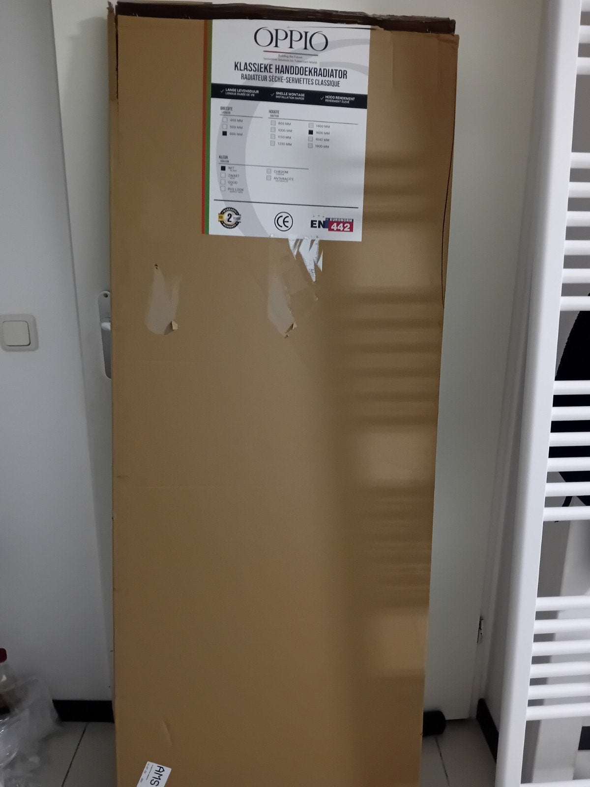 Oppio Klassieke Handdoekradiator - Nieuw in doos, Radiator, Nieuw, Minder dan 60 cm, Ophalen of Verzenden