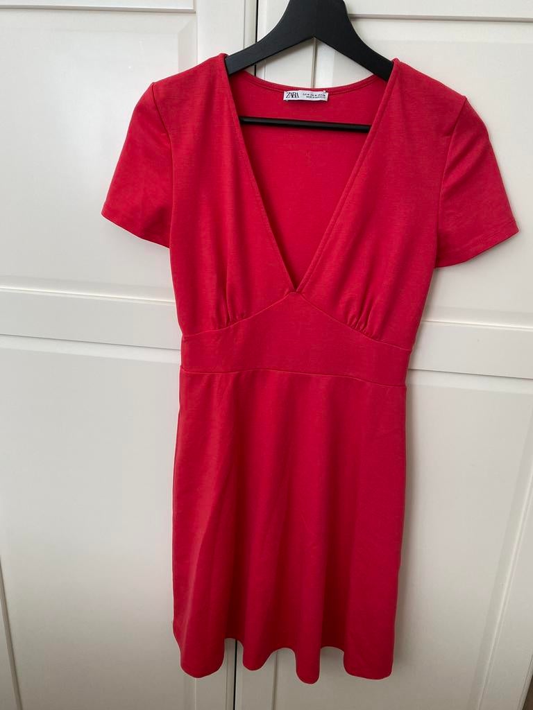 Jurk Zara Roze met stretch, Maat 38/40 (M), Ophalen of Verzenden, Zo goed als nieuw, Roze