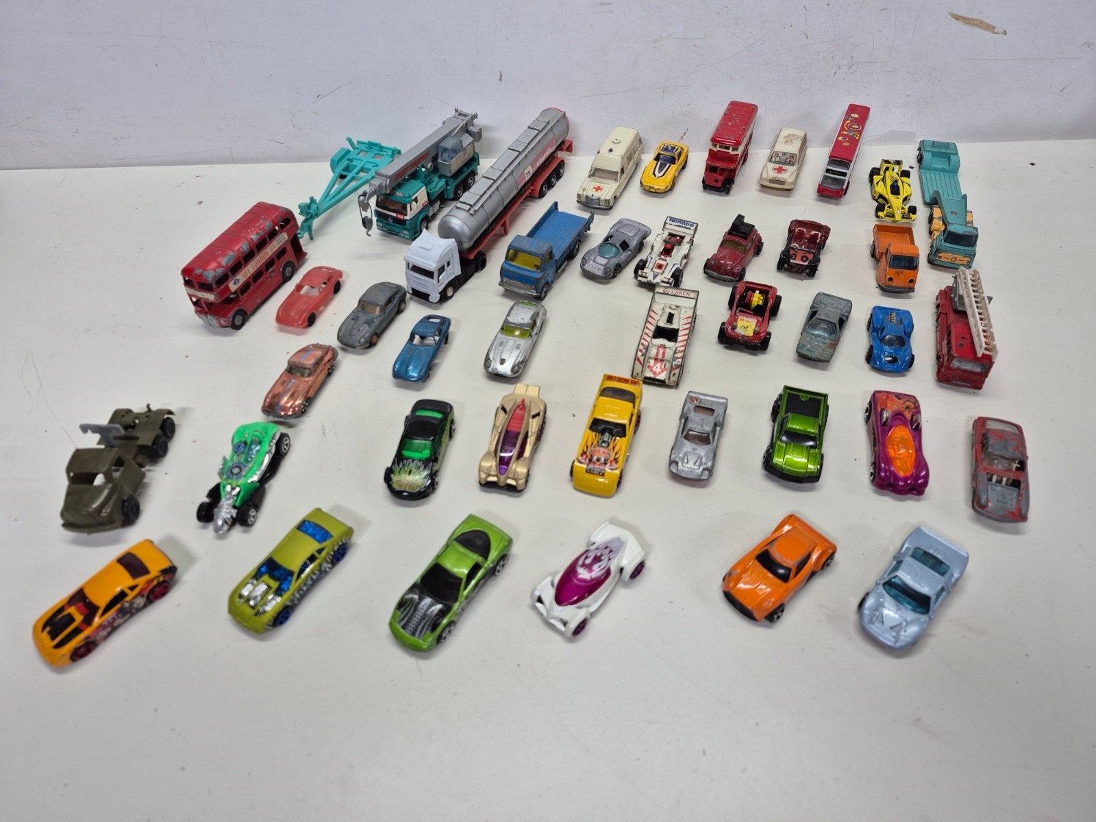 diverse auto's Siku, Lonestar, Politoys, Hot Wheels, Kinderen en Baby's, Ophalen of Verzenden, Gebruikt