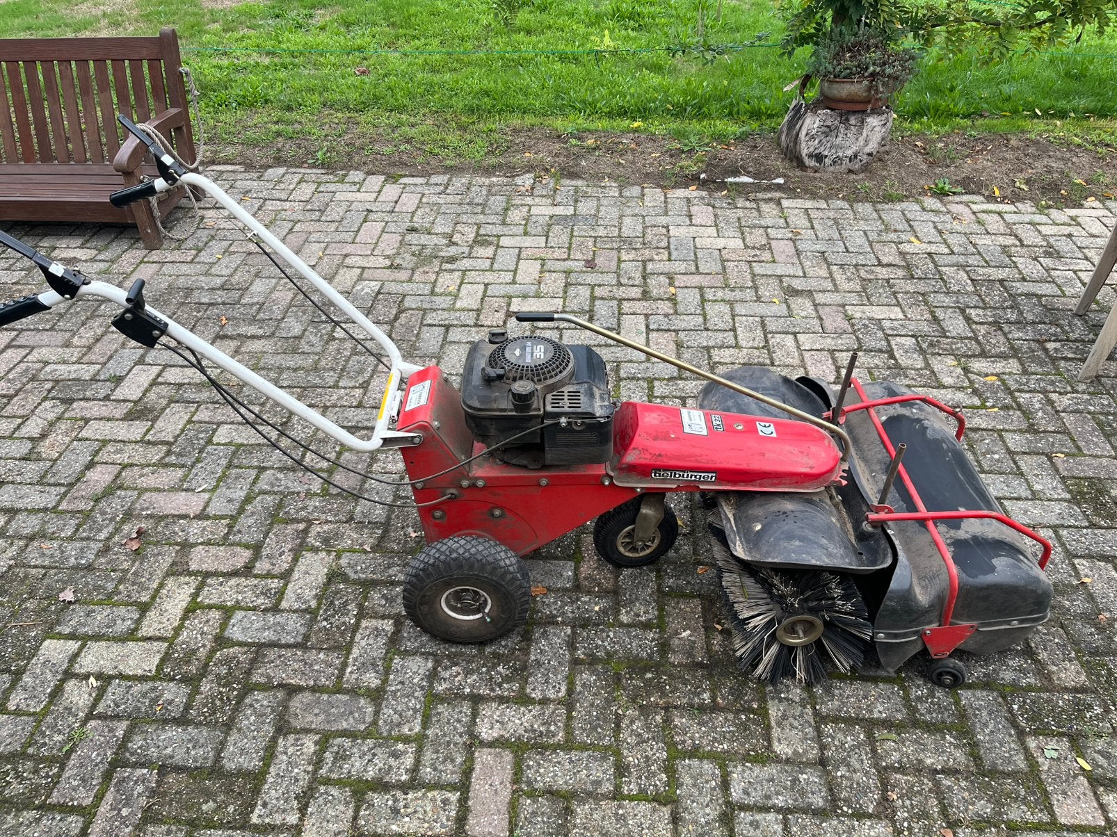 Tielbürger TK32 veegmachine + opvangkap - eerste eigenaar, Ophalen, Gebruikt