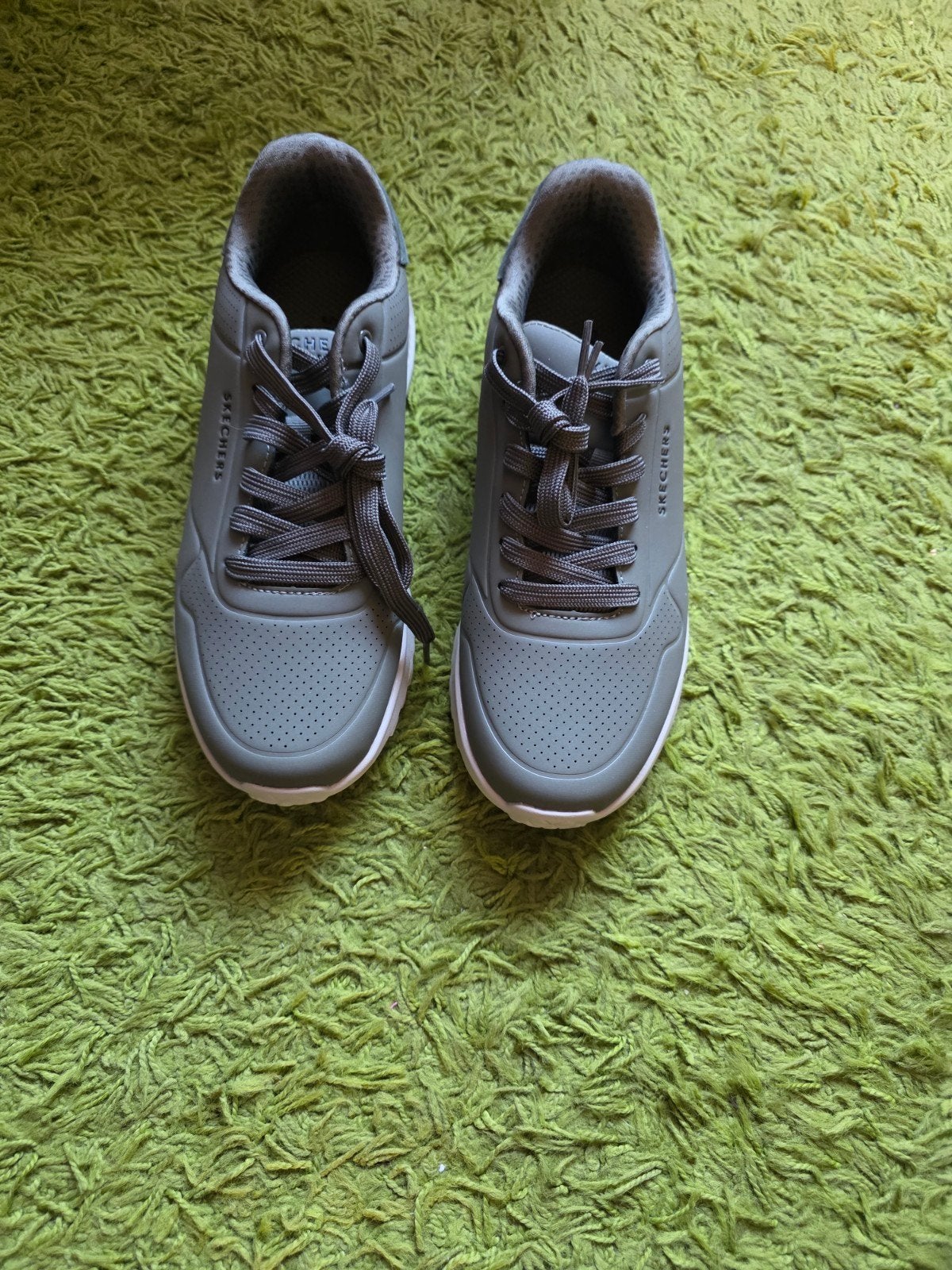 Skechers Slip-ins Sneakers Maat 42 - Zo goed als nieuw, Kleding | Heren, Ophalen, Overige kleuren, Skechers, Sneakers of Gympen