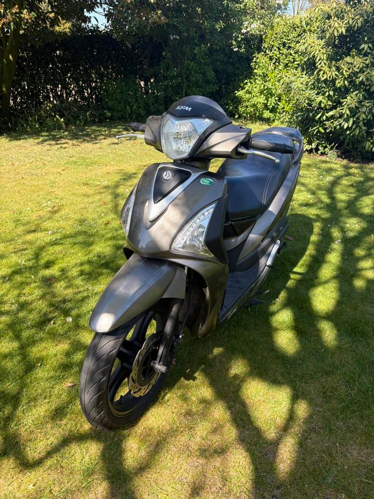 SYM Symphony ST50 snorscooter – 2016 – rijdt goed, Fietsen en Brommers, Scooters | SYM, Ophalen, Gebruikt, Overige modellen, Benzine