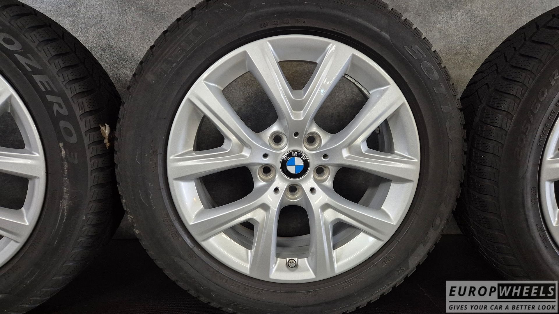 17 inch BMW 2 serie Active tourer U06 Winter banden