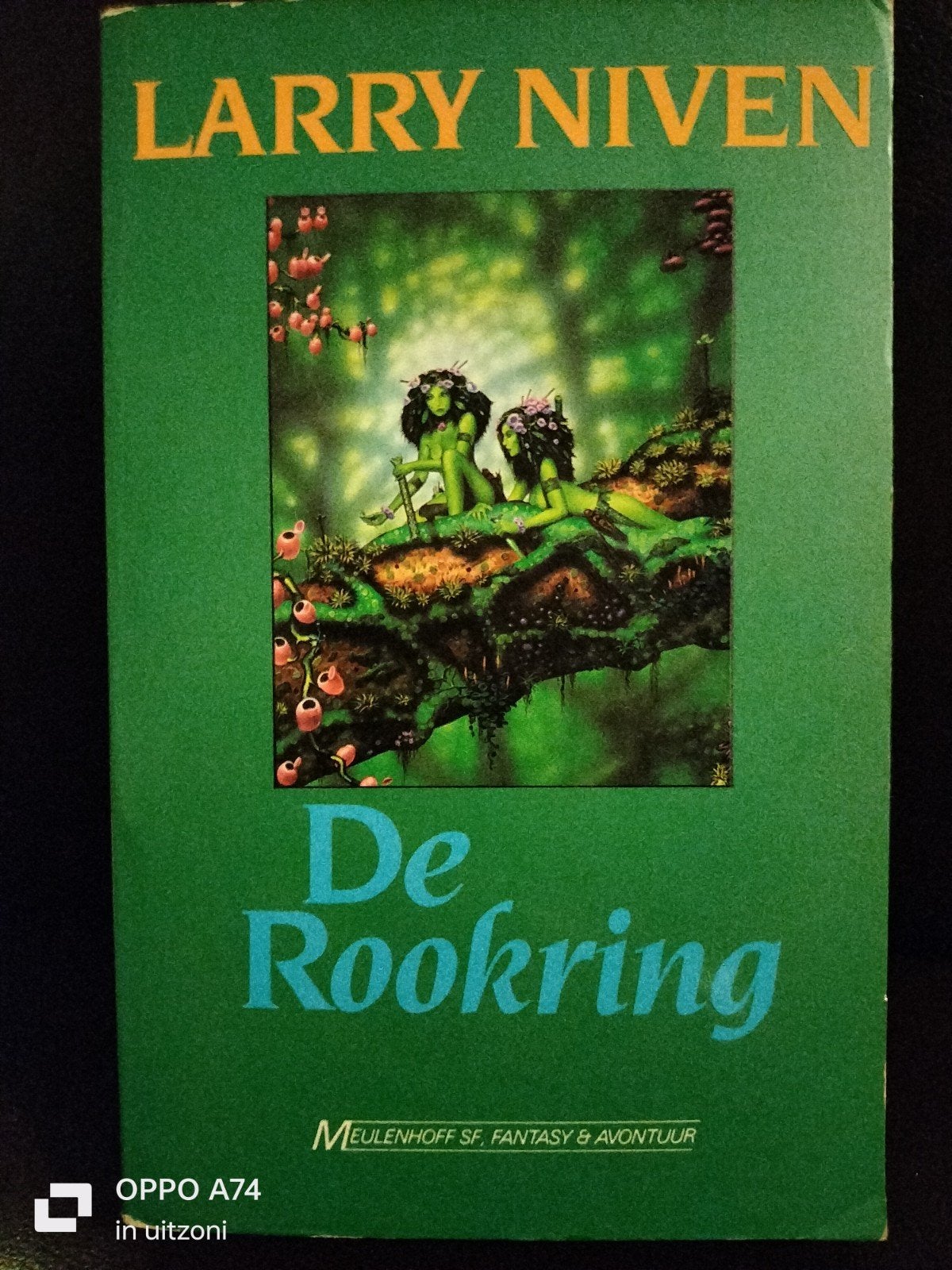Larry Niven - De Rookkring (SF, Fantasy & Avontuur), Ophalen of Verzenden, Gelezen