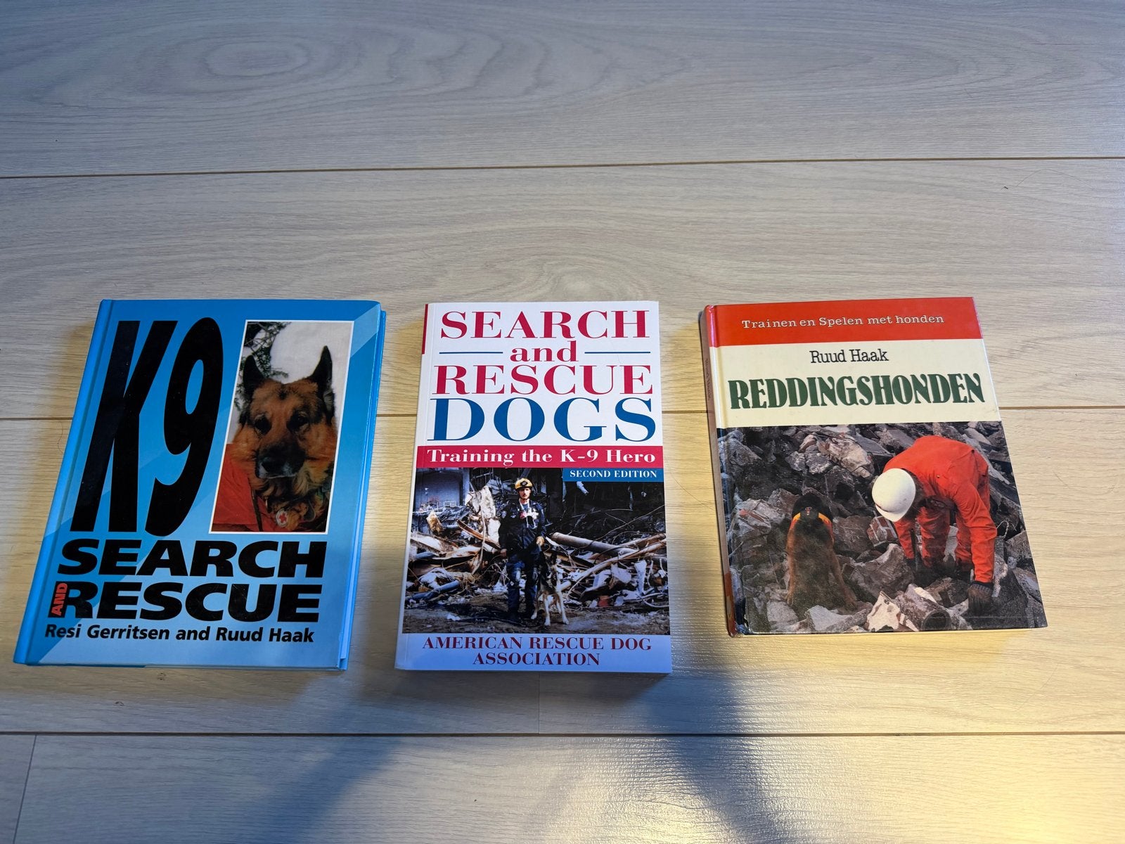 Boeken over reddingshonden (K9 Search and Rescue), Ophalen of Verzenden, Gelezen, Honden