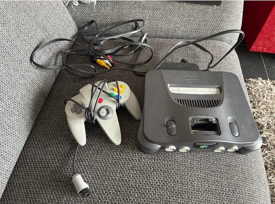 Nintendo 64 Console met Controller en Kabels, Spelcomputers en Games, Ophalen of Verzenden, Gebruikt, Met 1 controller