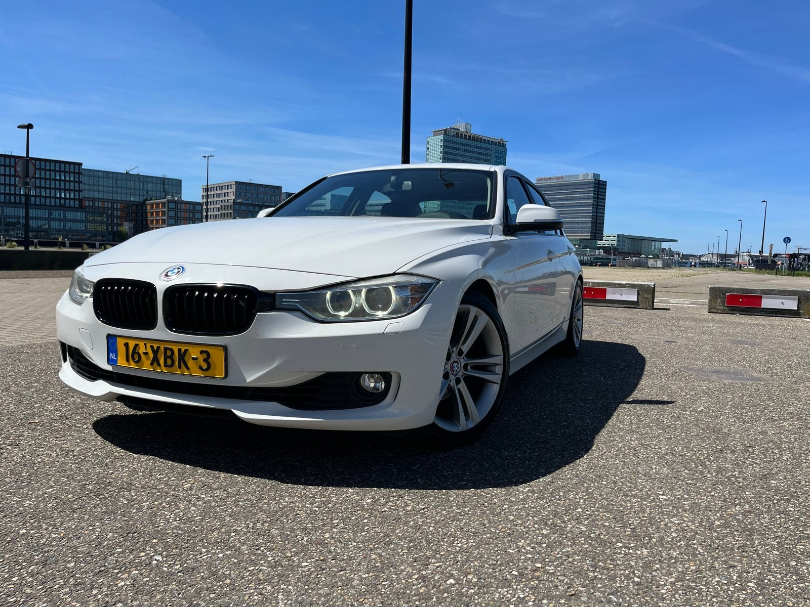 BMW 3-Serie 2.0 (f30) 2012, Auto's, Achterwielaandrijving, 4 cilinders, Wit, Origineel Nederlands