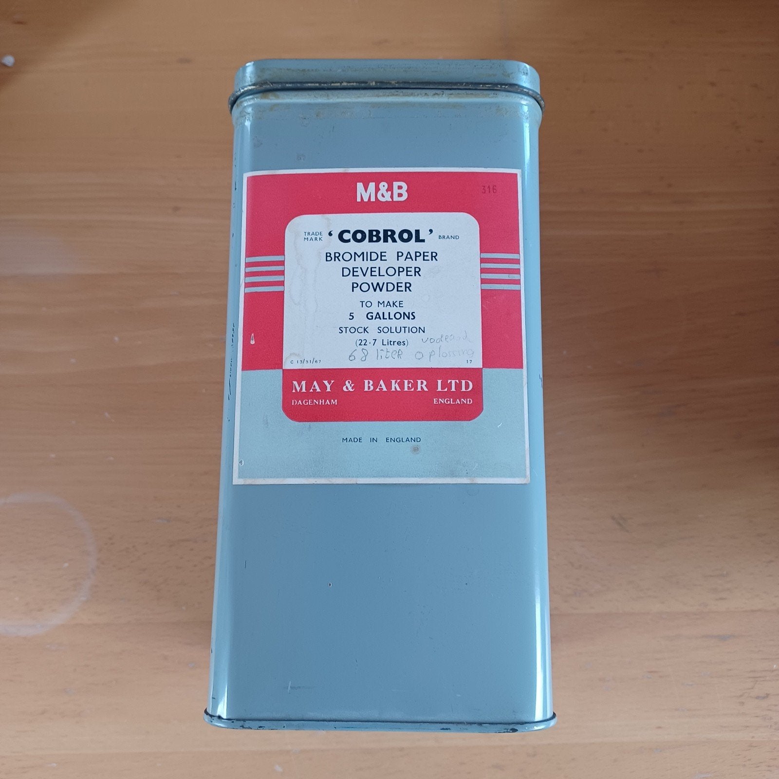 Vintage M&B 'Cobrol' blik - Fotopapier ontwikkelaar, Ophalen of Verzenden, Gebruikt, Overige, Overige merken