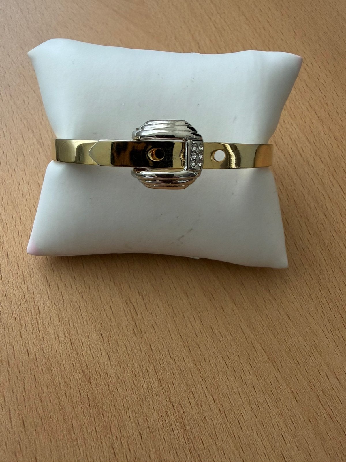 Double Slavenarmband met 6 strassteentjes, Ophalen of Verzenden, Zo goed als nieuw, Goud, Overige materialen