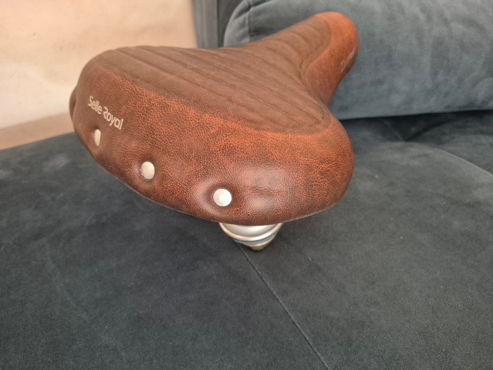 Selle Royal fietszadel - Bruin, zo goed als nieuw, Elektrische fiets, Leer, Ophalen of Verzenden, Zo goed als nieuw