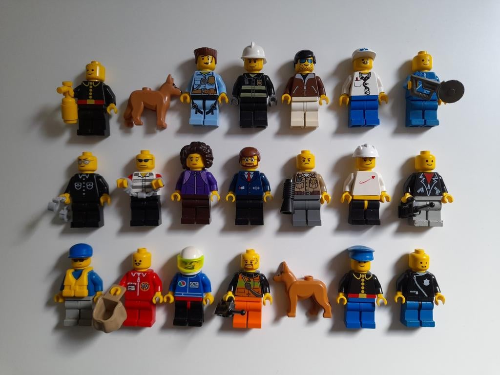 Lego 21 City Figuren (2), Ophalen of Verzenden, Zo goed als nieuw