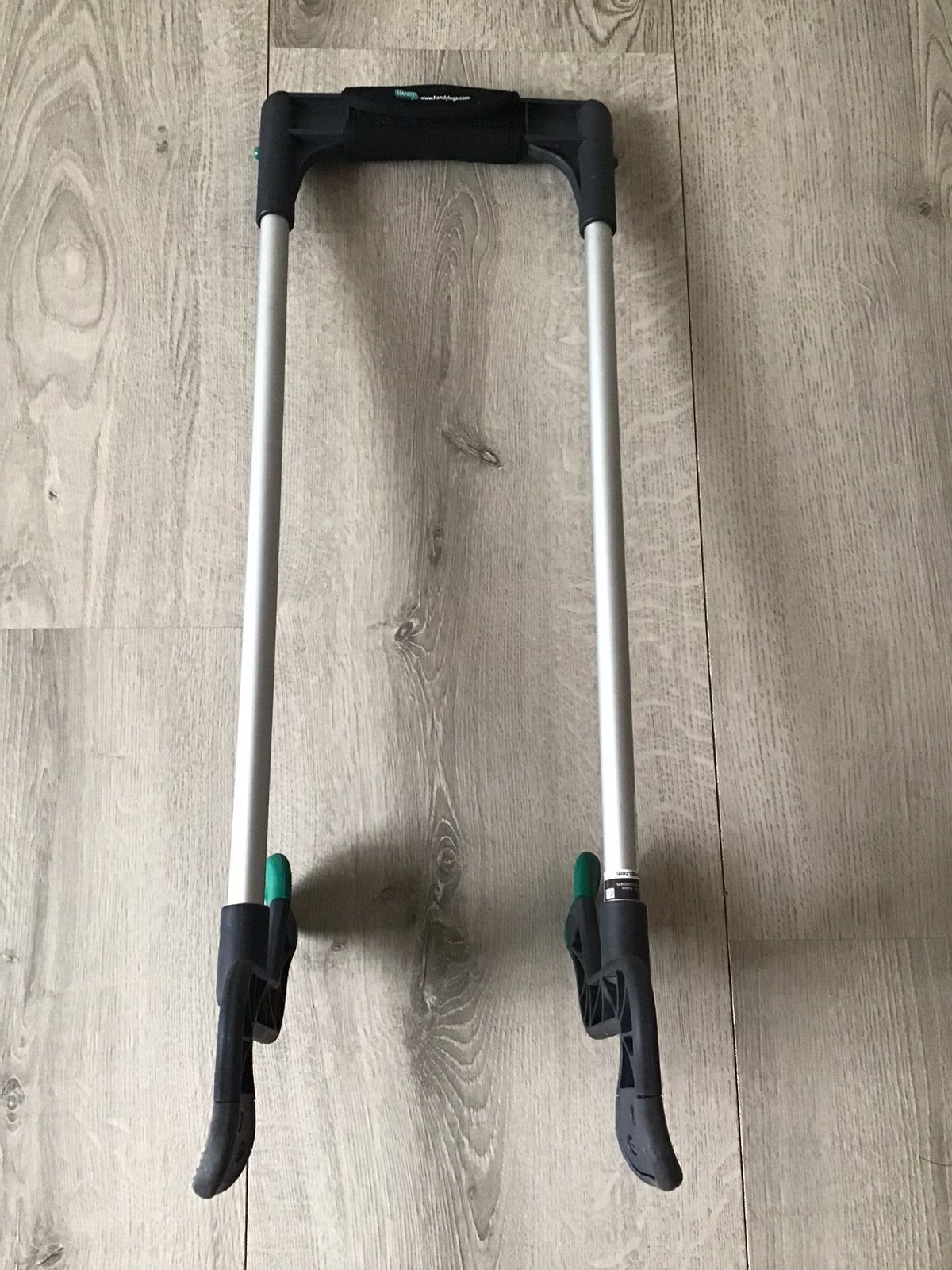 Zgan HandyFix van HandyLegs aan- en uittrekhulp steunkousen, Zgan HandyFix van HandyLegs aan- en uittrekhulp steunkousen, Zgan HandyFix van HandyLegs aan- en uittrekhulp steunkousen
