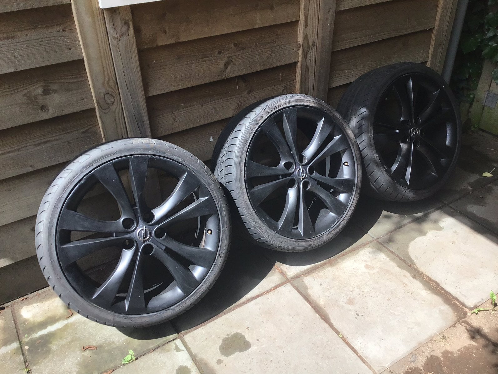 insignia 20 inch opc 2 velgen + 1 gratis, Ophalen, Velg(en), Personenwagen, 20 inch