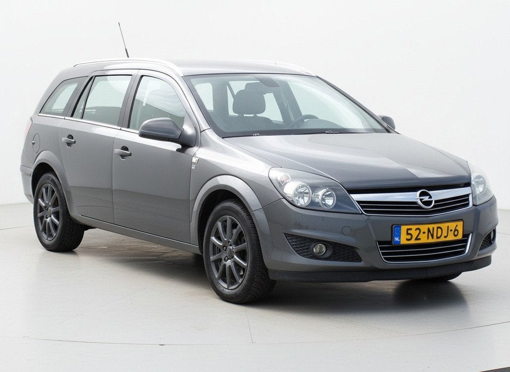 Opel Astra Wagon 1.8 111 years Edition|Cruise|Navi|Trekhaak, Voorwielaandrijving, Stof, Gebruikt, 1796 cc